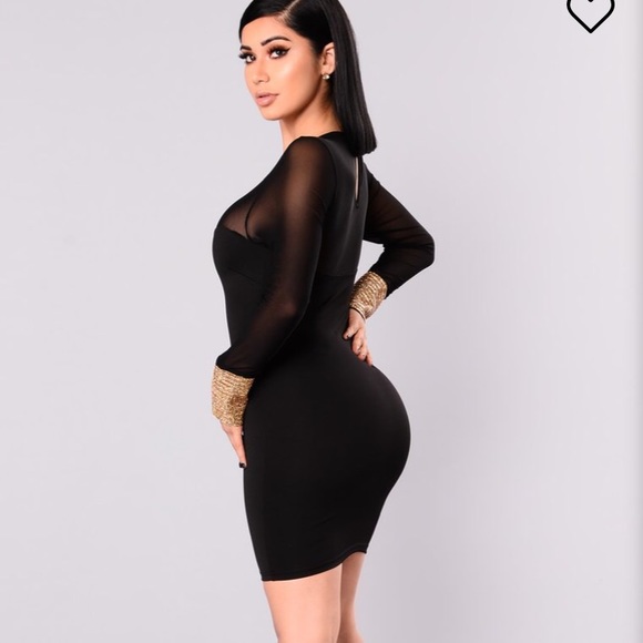 Black dress - Picture 2 of 5